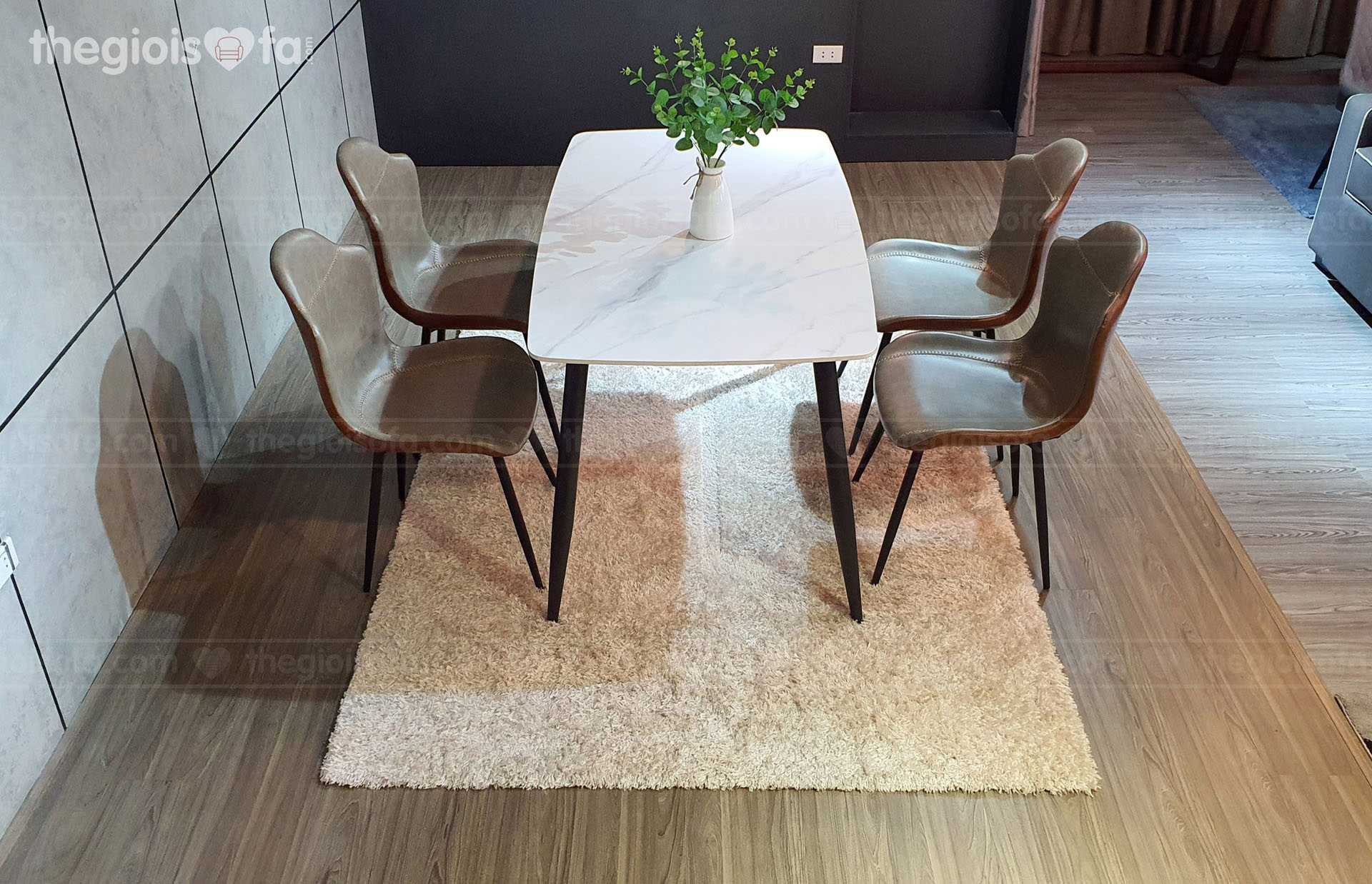 Bàn ăn Vibe white – mặt đá chân sắt tĩnh điện