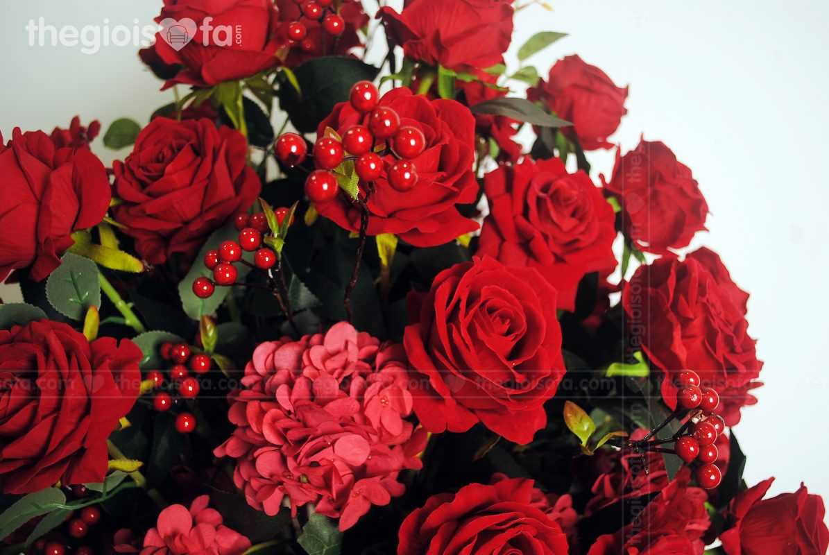 Bình đại sảnh hồng cherry
