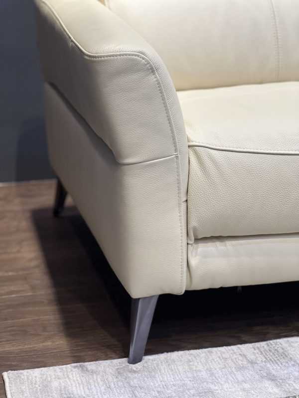 Ghế sofa băng da thật Kuka 5650