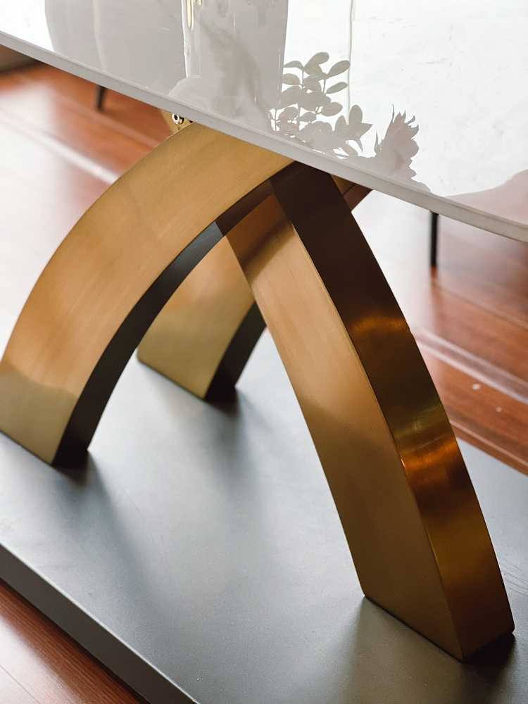 Bàn ăn mặt đá Sheraton