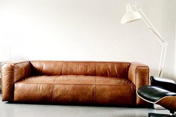 Mẫu sofa da lộn đẹp 2021 (1)