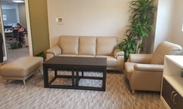 Mua sofa dịp Tết được tặng ngay bàn trà, tận hưởng không gian sống hiện đại