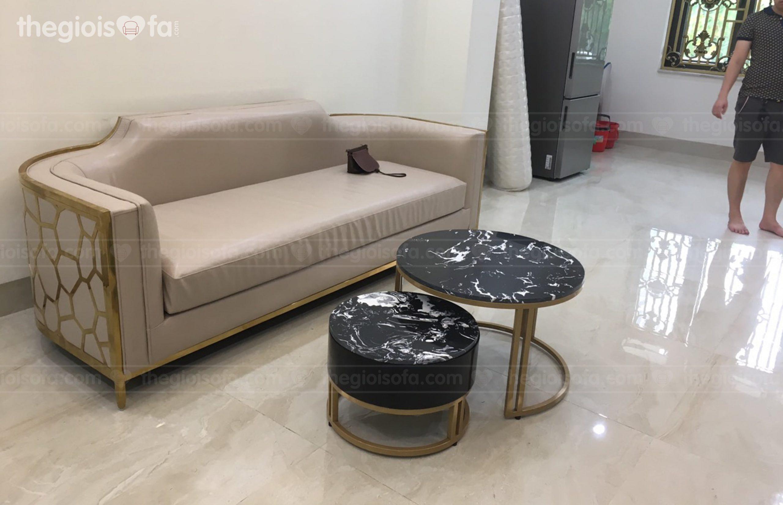 Những mẫu bàn trà sofa mặt đá cực Hot trong năm 2021