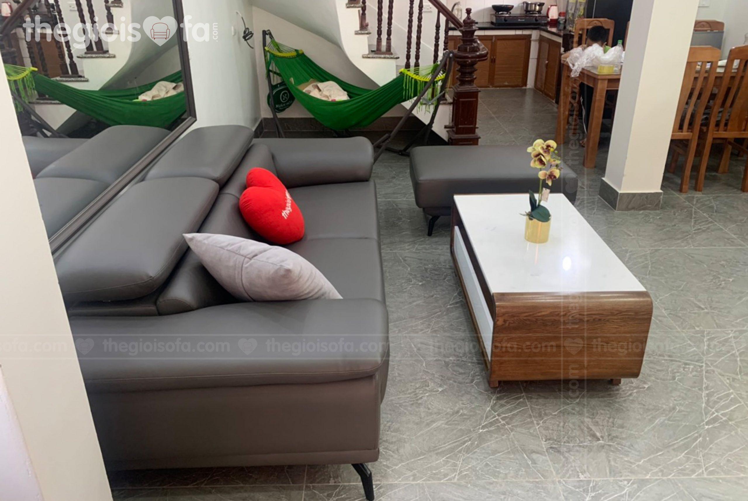 Giao hàng sofa văng da Lyman cao cấp cho chị Nên tại Mê Linh – Mua sofa tại Quận Hà Đông