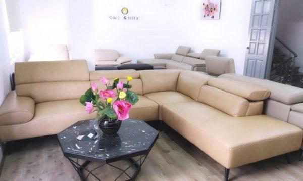 Chọn bàn trà cho sofa góc 