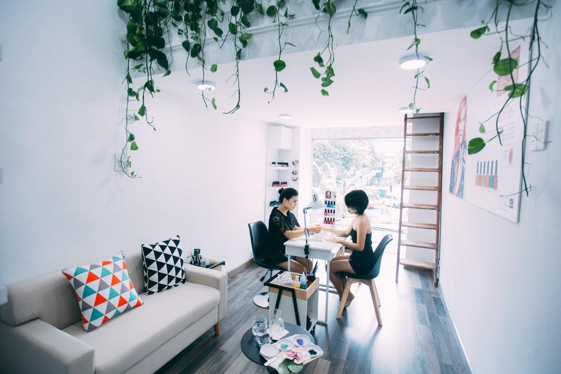 Tiệm nail nhỏ xinh với các mẫu ghế sofa SIÊU HOT
