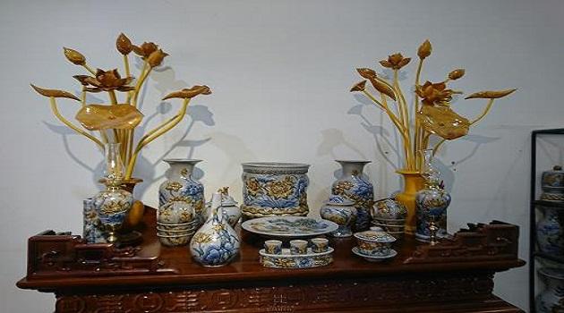 Hướng bàn thờ hợp phong thủy nhà ở cho người tuổi Canh Dần 1950 