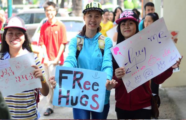 Ý nghĩa của ngày hội ôm quốc tế