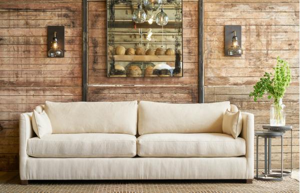 Tại sao nên chọn ghế sofa băng dài cho phòng khách