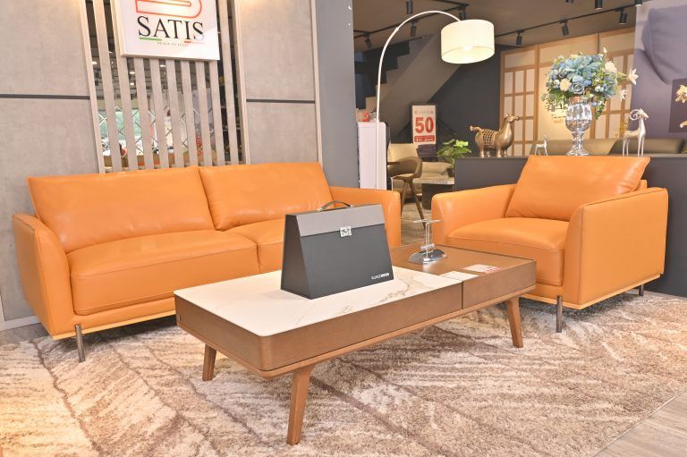 Sofa văng Kuka 5607 Da bò thật tiếp xúc