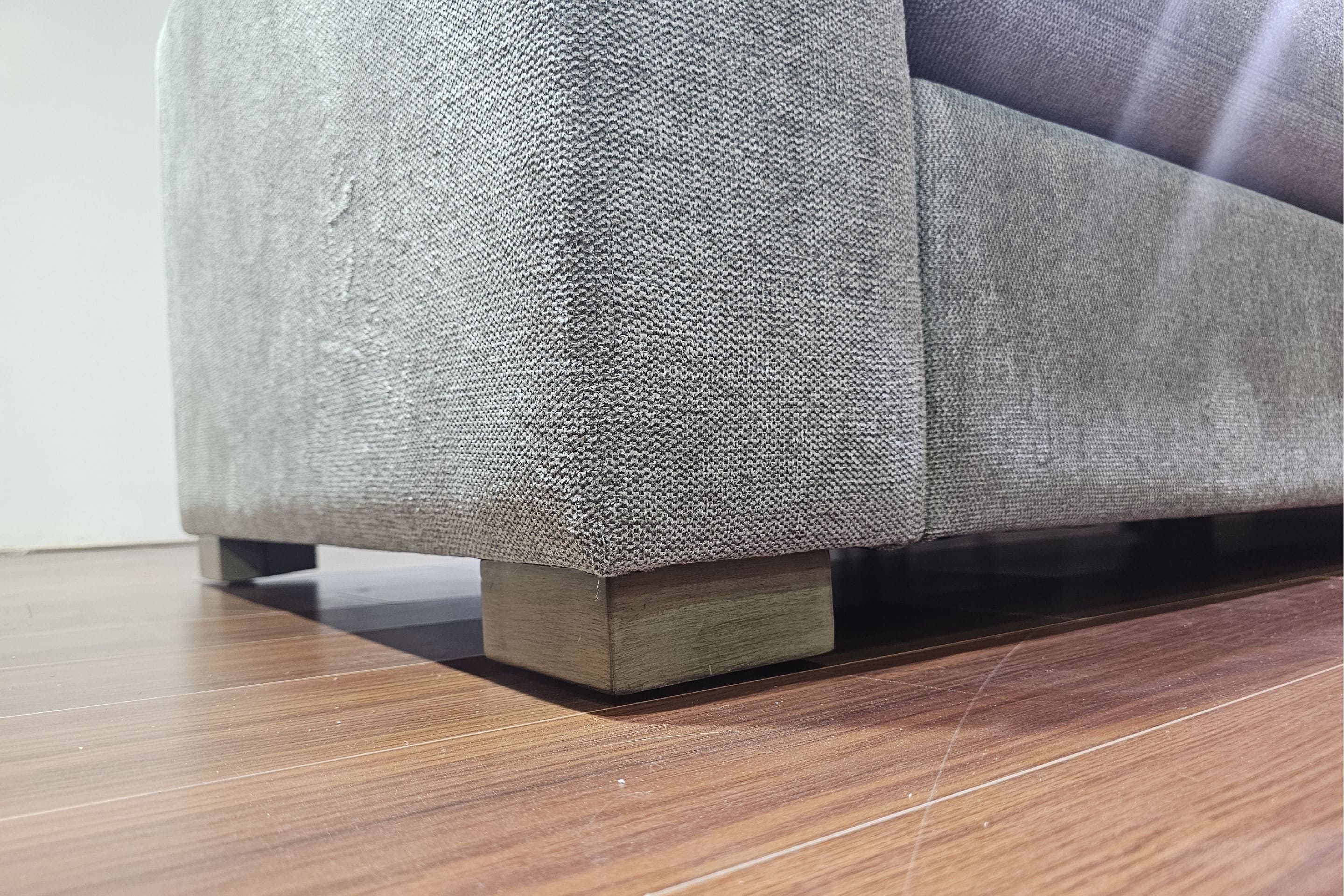 Sofa Văng Sofaland QUINN vải màu ghi nhạt 218x91x81