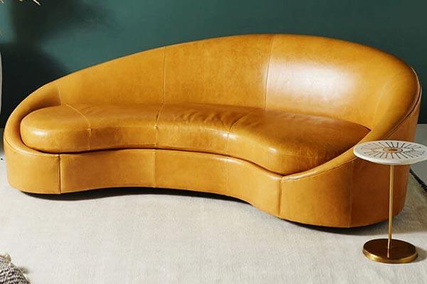 Sofa cong kiểu dáng mới lạ cho phòng khách