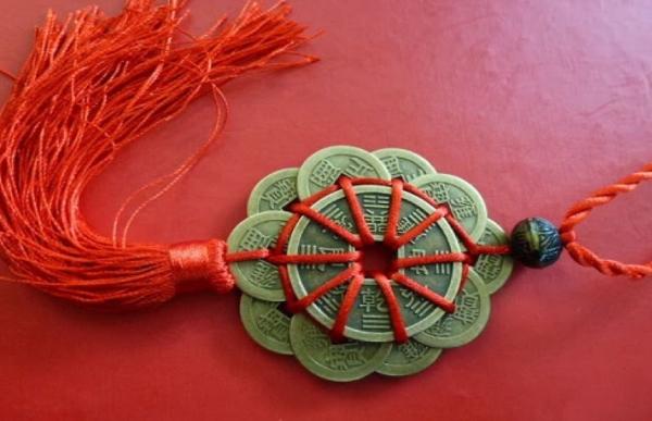 Đồng xu phong thủy