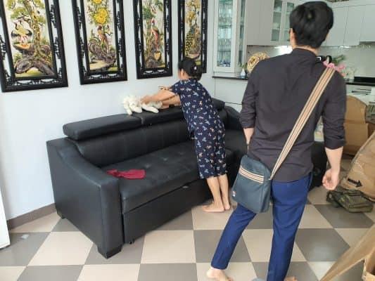 Giao hàng sofa góc giường SN40 cho nhà cô Lan – Đàm Quang Trung- Aeon Mall