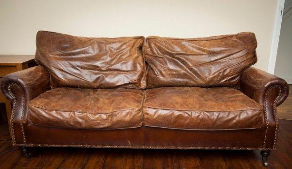 Thay nệm ghế sofa đơn giản, tiện lợi mà không cần tốn kém.