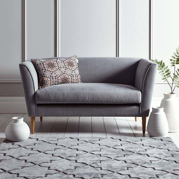 Mẫu sofa hiện đại với chiều dài 1m6 cho phòng khách nhỏ