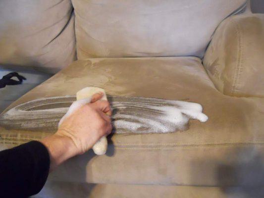 Cách giặt sofa vải bố
