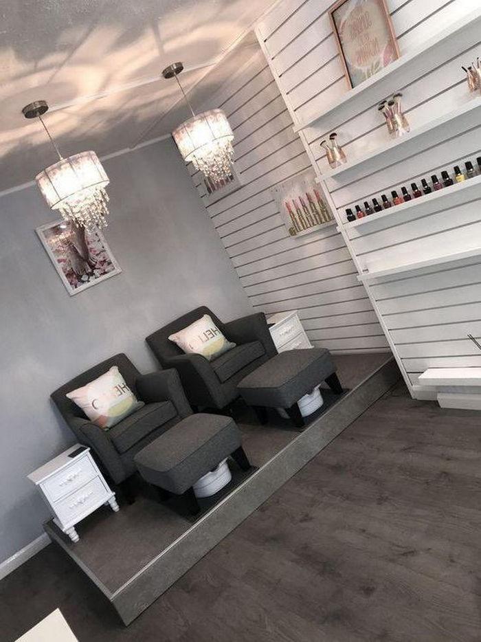 ghế nail nhỏ gọn.