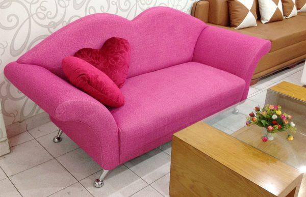 Ghế sofa hình trái tim đẹp cho phòng khách thêm ấn tượng