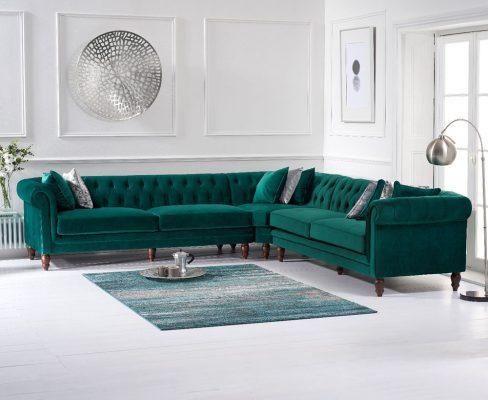 Ghế sofa màu xanh lá cây đầy xanh mát và cá tính cho phòng khách