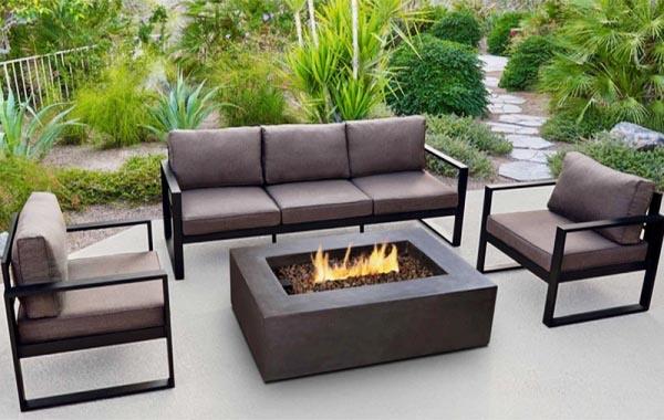 Nên lựa chọn khung ghế sofa chất liệu gì phù hợp