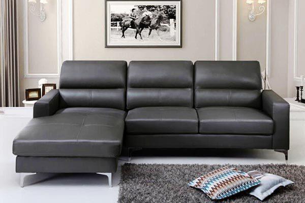Sofa da cần lựa chọn cân đối và hài hòa với căn phòng