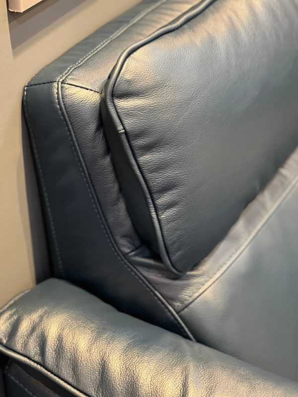 Ghế sofa phòng khách da bò thật – KM.5035