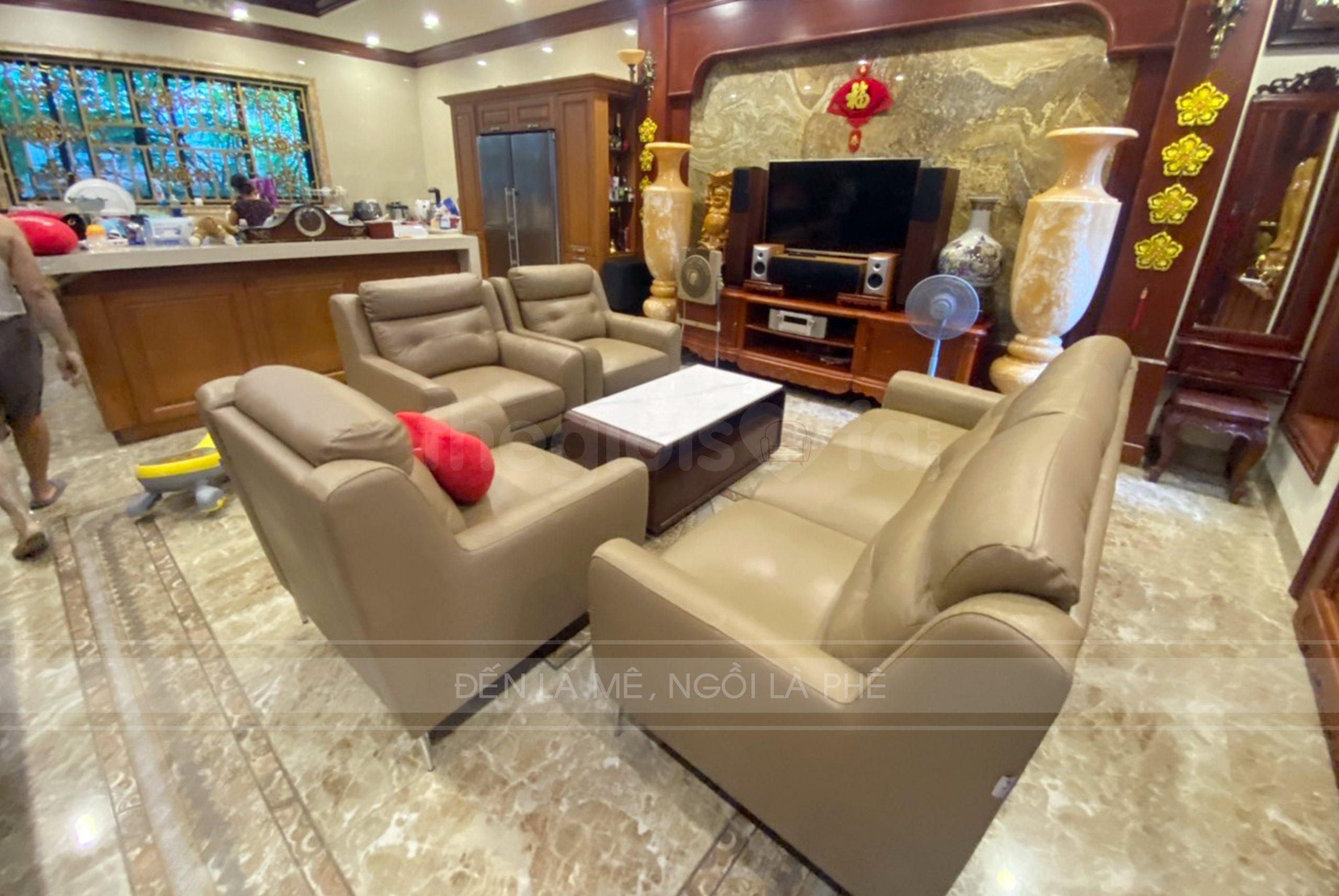 Giao hàng 2 bộ sofa cho chị Thủy ở Tân Mai – Hoàng Mai – Hà Nội