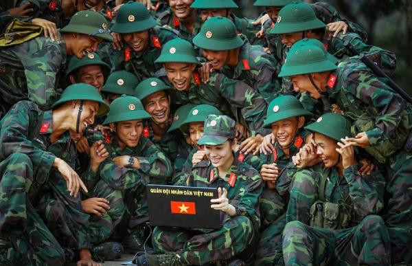 Quân đội nhân dân Việt Nam thường được viết tắt là “Quân đội Nhân dân”