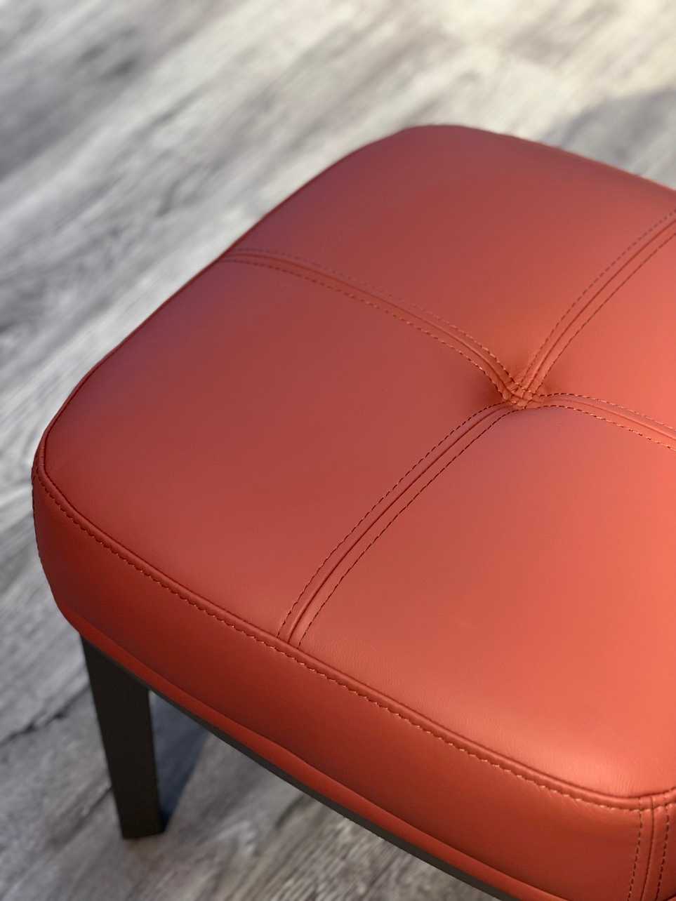 Sofa đôn Kuka D832-B